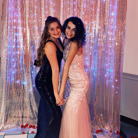 PROM DRESS - Picture 2 of 2